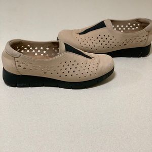 Clarks Artisan shoes size 6.5